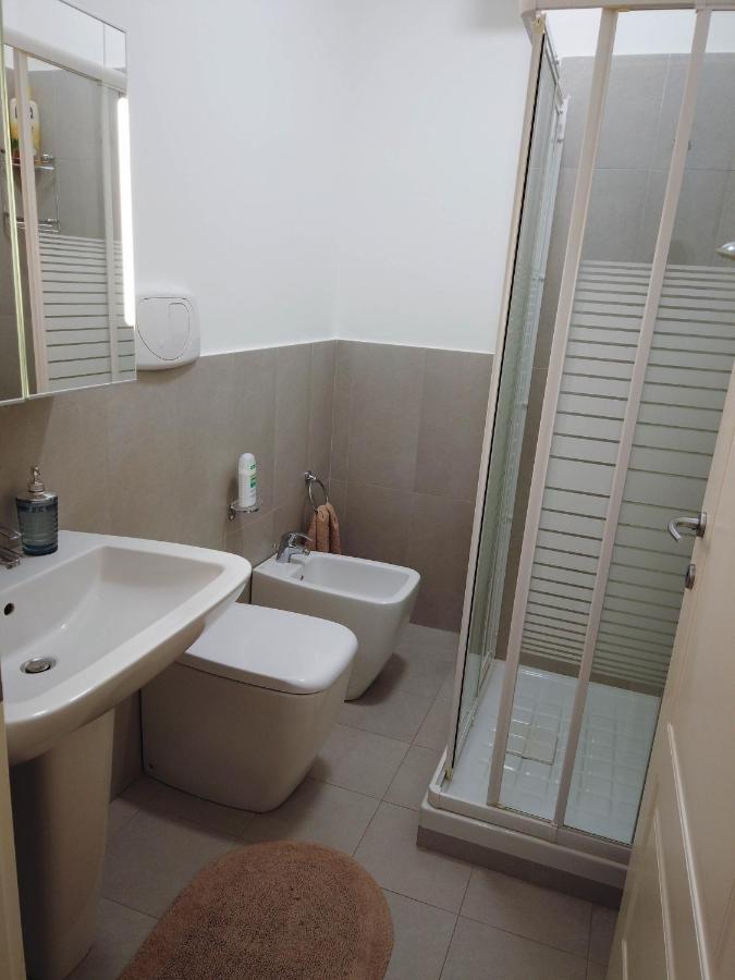 Magenta Centre Economy Apartment *
